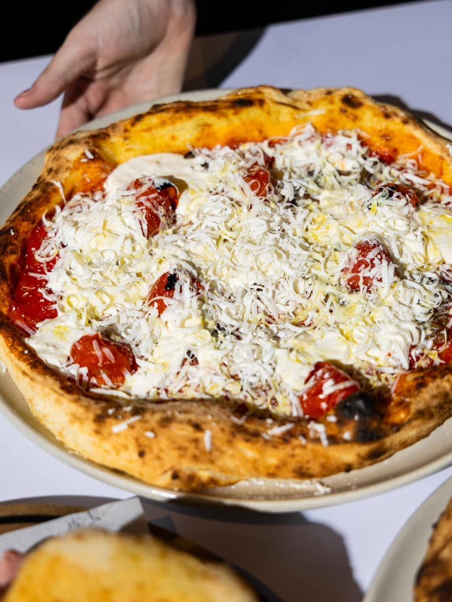 Pizza at La Botte d’Oro